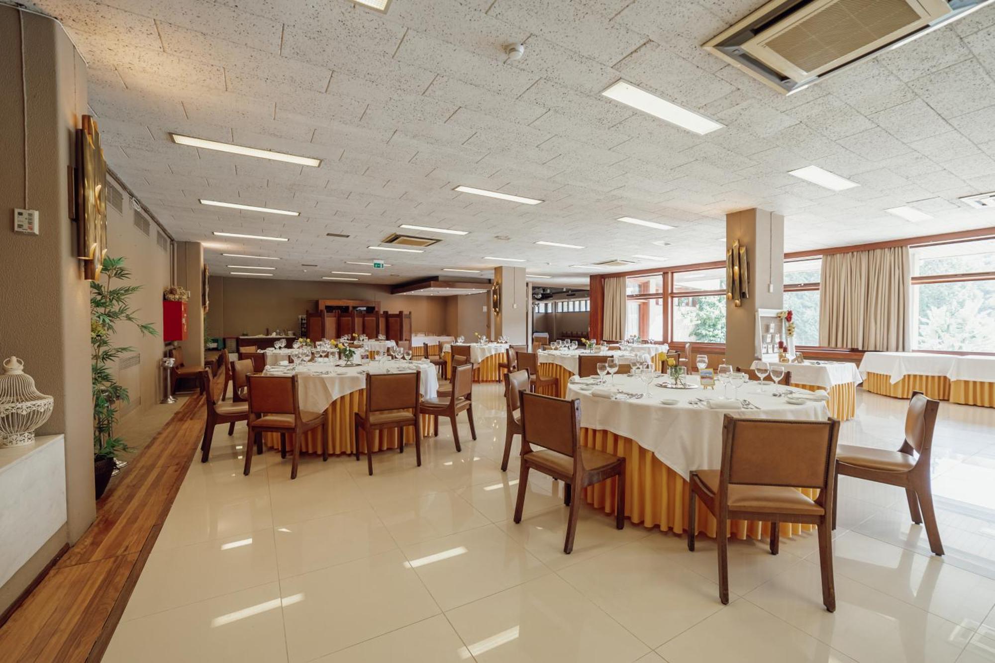 维阿诺特酒店 马托西纽什 外观 照片